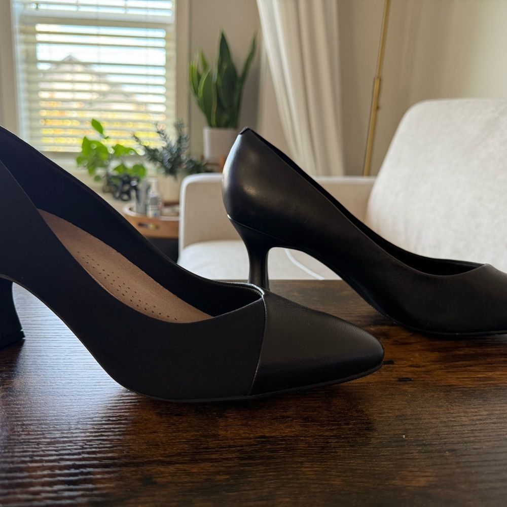 Clark’s Suede and Learher Black Women's Heels
